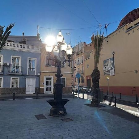Great Apartment Close To Plaza De Torres لقنت المظهر الخارجي الصورة