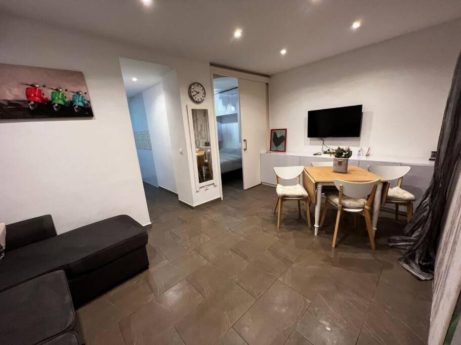 Great Apartment Close To Plaza De Torres لقنت المظهر الخارجي الصورة