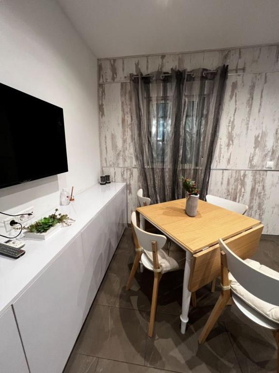 Great Apartment Close To Plaza De Torres لقنت المظهر الخارجي الصورة